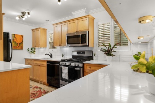 5818 Sappers Way, Chilliwack, BC 