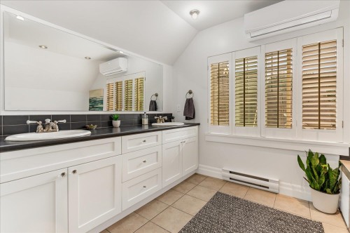 5818 Sappers Way, Chilliwack, BC 