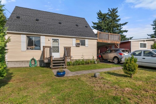 709 7th Avenue  Hope, BC V0X 1L0