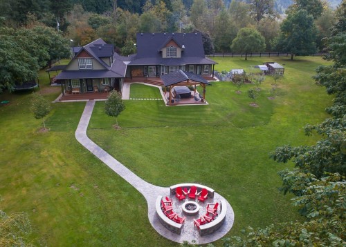 58241 Fancher Road, Laidlaw, BC 