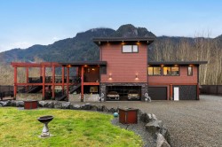 58560 Trans Canada Highway  Laidlaw, BC V0X 1L2