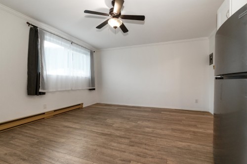 9-450 Esplanade Avenue, Harrison Hot Springs, BC 