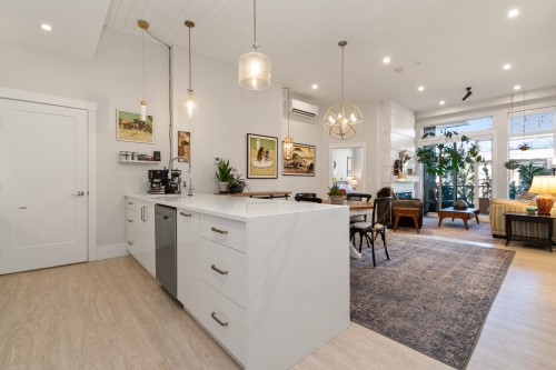 601-45745 Watson Road  Chilliwack, BC V2R 6K3