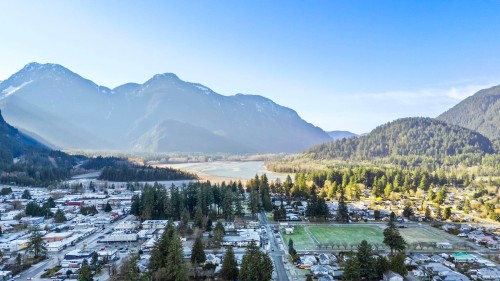 650 Park Street, Hope, BC 