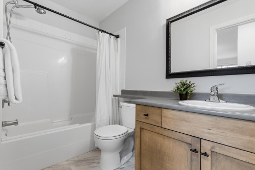 4-46150 Riverside Drive, Chilliwack, BC 