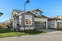 113-46213 Hakweles Road  Chilliwack, BC V4Z 0C6