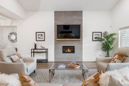 63711 Rosewood Avenue, Hope, BC 