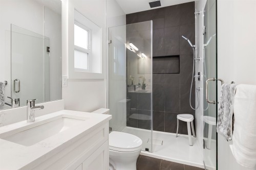 63711 Rosewood Avenue, Hope, BC 