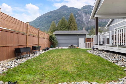 63711 Rosewood Avenue, Hope, BC 