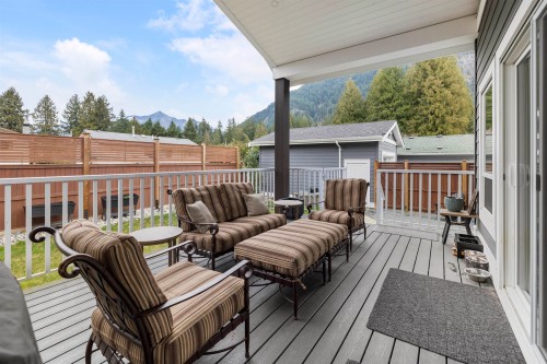 63711 Rosewood Avenue, Hope, BC 