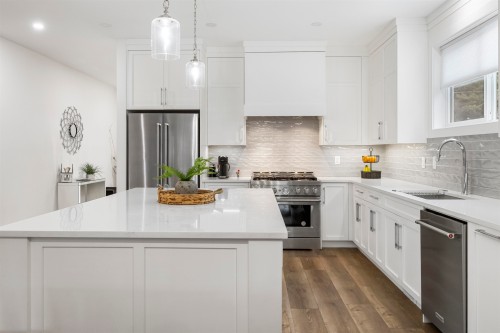 63711 Rosewood Avenue, Hope, BC 