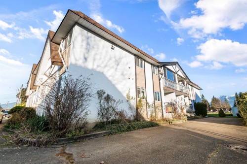 104-9516 Rotary Street, Chilliwack, BC 