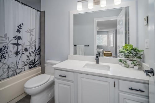 111-8985 Mary Street, Chilliwack, BC 