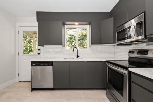 63797 Beech Avenue, Hope, BC 