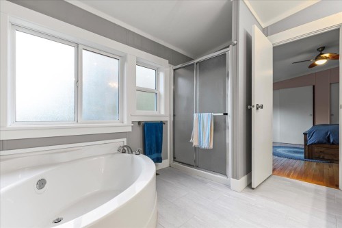 6800 Hinkley Road, Chilliwack, BC 