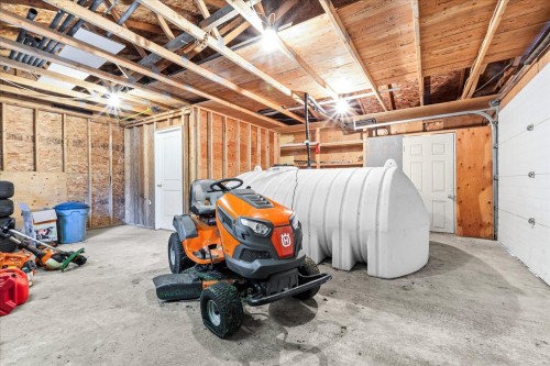 6800 Hinkley Road, Chilliwack, BC 