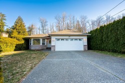 275 7th Avenue  Hope, BC V0X 1L0