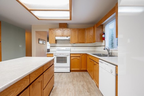 275 7Th Avenue, Hope, BC 