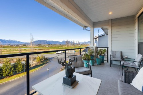 71-50778 Ledgestone Place, Chilliwack, BC 