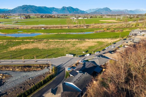 71-50778 Ledgestone Place, Chilliwack, BC 