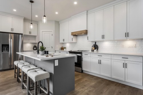 7142 Rochester Avenue, Chilliwack, BC 