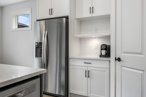 7142 Rochester Avenue, Chilliwack, BC 