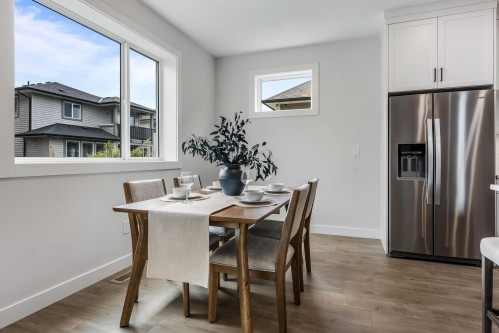 7142 Rochester Avenue, Chilliwack, BC 