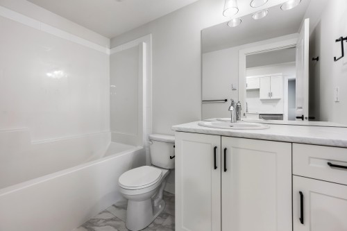 7142 Rochester Avenue, Chilliwack, BC 