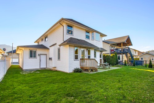 7327 Prasmount Place, Agassiz, BC 