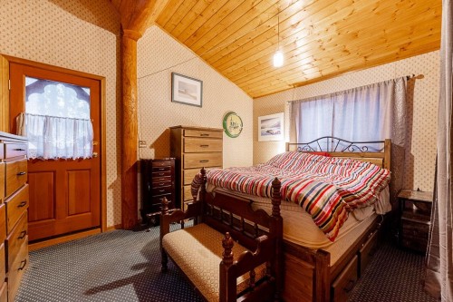 71692 Cone Court, Sunshine Valley, BC 