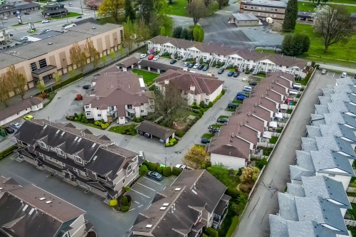 25-45640 Storey Avenue, Chilliwack, BC 