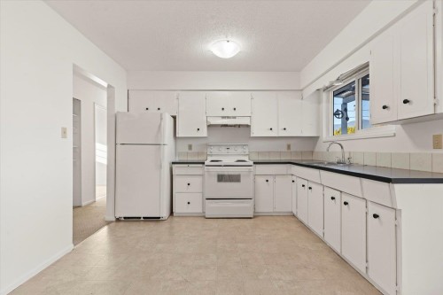 45647 Reece Avenue, Chilliwack, BC 