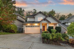 5583 Thom Creek Drive  Chilliwack, BC V2R 5Z6