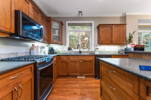 5583 Thom Creek Drive, Chilliwack, BC 