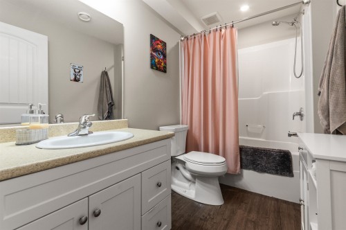 5583 Thom Creek Drive, Chilliwack, BC 