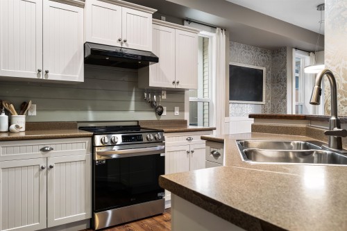 44405 Mclaren Drive, Chilliwack, BC 