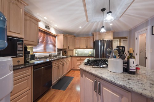 9921 Parkwood Drive, Rosedale, BC 