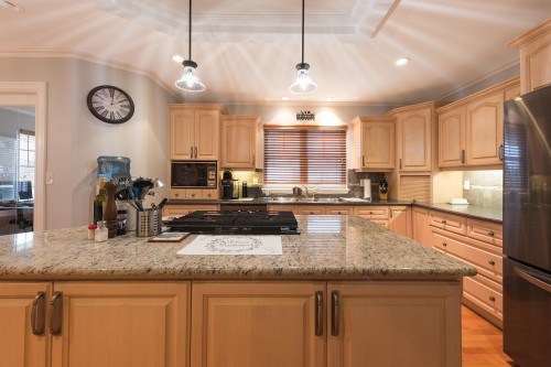 9921 Parkwood Drive, Rosedale, BC 