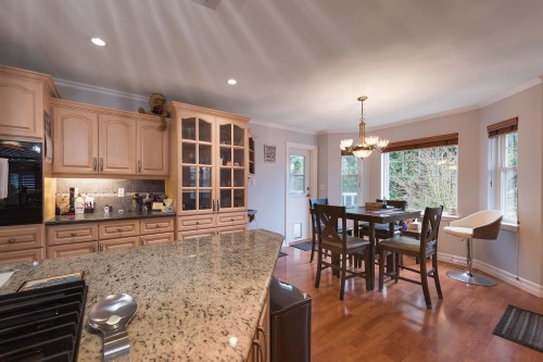 9921 Parkwood Drive, Rosedale, BC 