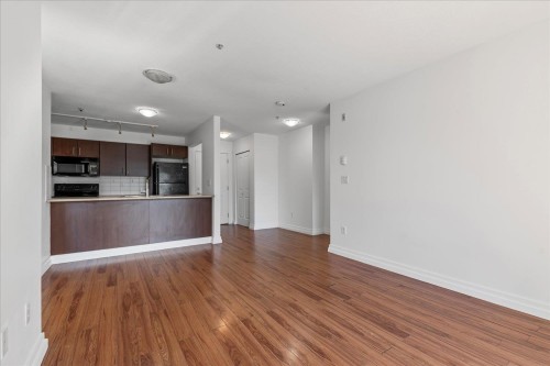 109-45555 Yale Road, Chilliwack, BC 