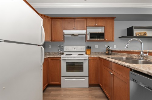 314-45645 Knight Road, Chilliwack, BC 