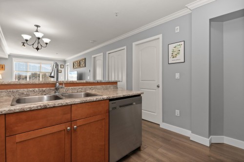 314-45645 Knight Road, Chilliwack, BC 