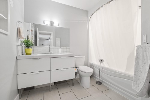 18-5915 Vedder Road, Chilliwack, BC 