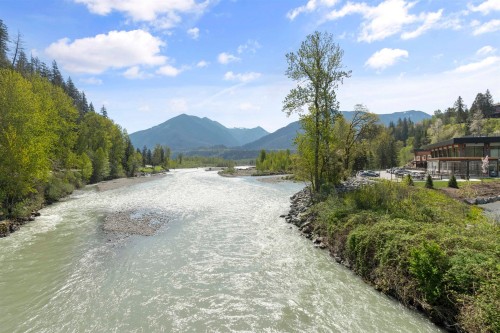 18-5915 Vedder Road, Chilliwack, BC 