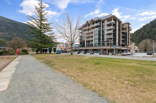 508-120 Esplanade Avenue, Harrison Hot Springs, BC 