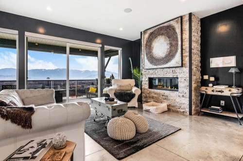 5480 Maclachlan Place, Chilliwack, BC 