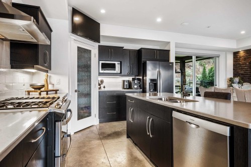 5480 Maclachlan Place, Chilliwack, BC 