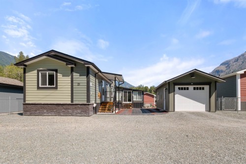 21-59060 Lougheed Highway, Agassiz, BC 