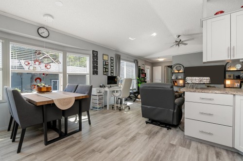 21-59060 Lougheed Highway, Agassiz, BC 