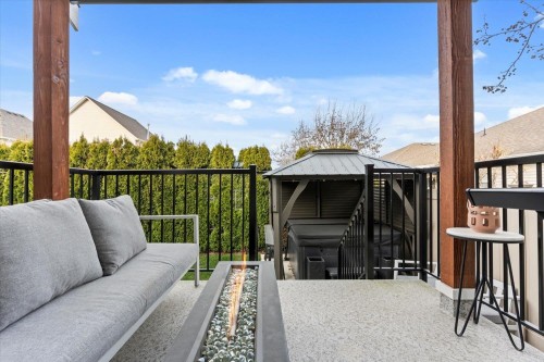 8-46450 Bedford Parkway, Chilliwack, BC 